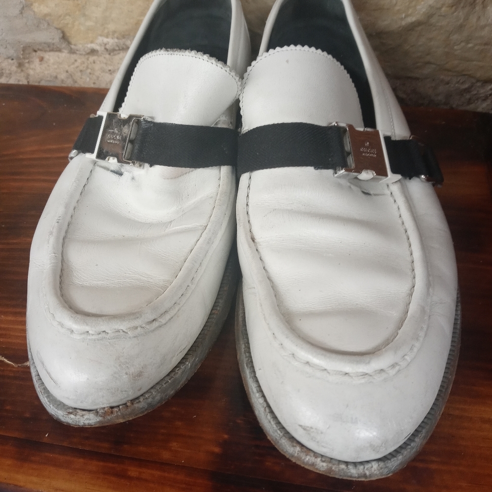 Mens Gucci shoes 9 - Picture 2 of 4